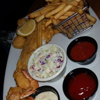 Lazy Lobster - Mixed seafood platter. - Seafood Near Me - Longboat Key, Florida Lazy Lobster - Mixed seafood platter. - Seafood Near Me - Longboat Key, Florida