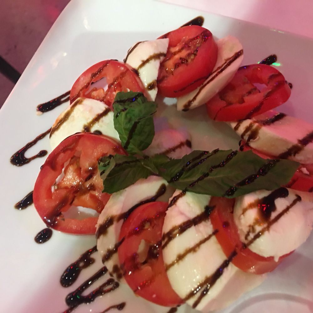 Piola - Pizza Near Me - Doral, Florida
