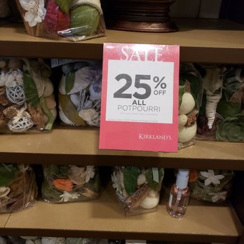Kirkland's - Home Decor Near Me - Cheektowaga, New York