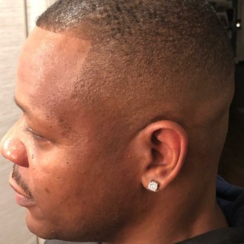 Classic Barbershop - Shout out to the barber A-Twon for hooking me up. Great customer service, and always puts forth his best. Don't sleep on this youngsta. - Barbers Near Me - Los Angeles, California Classic Barbershop - Shout out to the barber A-Twon for hooking me up. Great customer service, and always puts forth his best. Don't sleep on this youngsta. - Barbers Near Me - Los Angeles, California