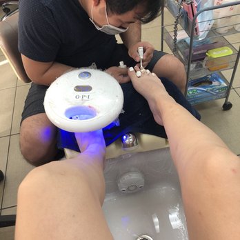 Modern Nails & Spa - Gel toes - Nail Salons Near Me - Whittier, California