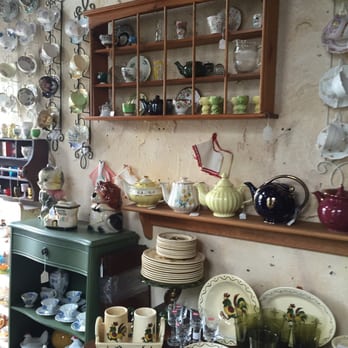 Yesterdays Treasures - Antiques Near Me - Fenton, Michigan Yesterdays Treasures - Antiques Near Me - Fenton, Michigan