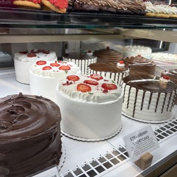 Buttercooky Bakery - Bakeries Near Me - Manhasset, New York