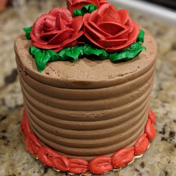 Safeway - Super awesome looking and tasting buttercream cake from Safeway! - Grocery Near Me - Union City, California Safeway - Super awesome looking and tasting buttercream cake from Safeway! - Grocery Near Me - Union City, California