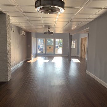 Santos Flooring - Floor leveling and Bamboo flooring installation - General Contractors Near Me