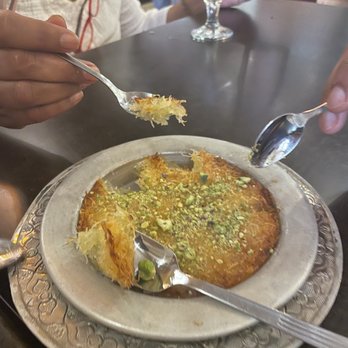 Alwadi - Knafe - Middle Eastern Near Me - Seville, SE