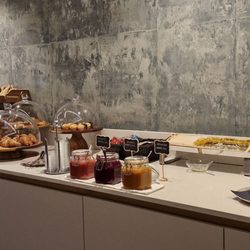 Hotel am Hopfensee - Brot, Semmeln, Marmelade, Honig....
