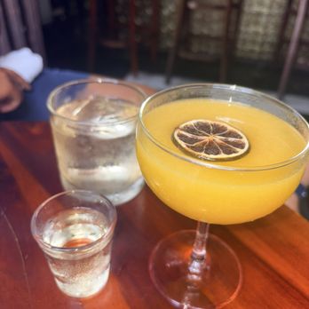 La Factoría - Cocktail Bars Near Me - San Juan, Puerto Rico