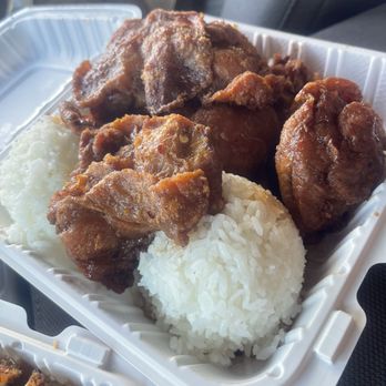 Da Booze Shop - Kekahott Chicken aka chili pepper chicken - Burgers Near Me - Waimea, Hawaii Da Booze Shop - Kekahott Chicken aka chili pepper chicken - Burgers Near Me - Waimea, Hawaii