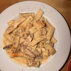Scenic Root - Cajun Chicken & Sausage Alfredo