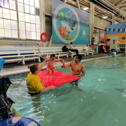 La Petite Baleen - Standing on a board first lesson
