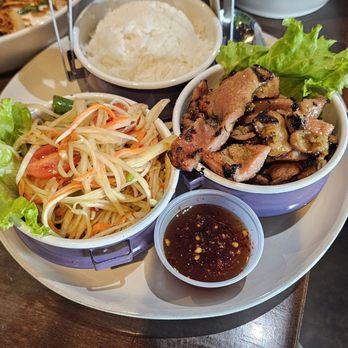 Sweetee Thai Cafe - Thai Near Me - Artesia, California Sweetee Thai Cafe - Thai Near Me - Artesia, California