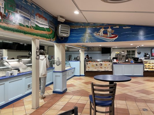 Aldo's Bakery by null