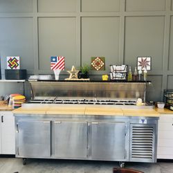 American Pie - Salad bar