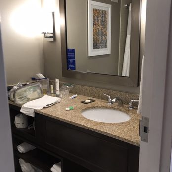DoubleTree by Hilton Hotel Denver - Westminster - Bathroom - Hotels Near Me - Westminster, Colorado DoubleTree by Hilton Hotel Denver - Westminster - Bathroom - Hotels Near Me - Westminster, Colorado