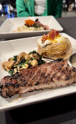 Seven Oaks Steak and Seafood by null