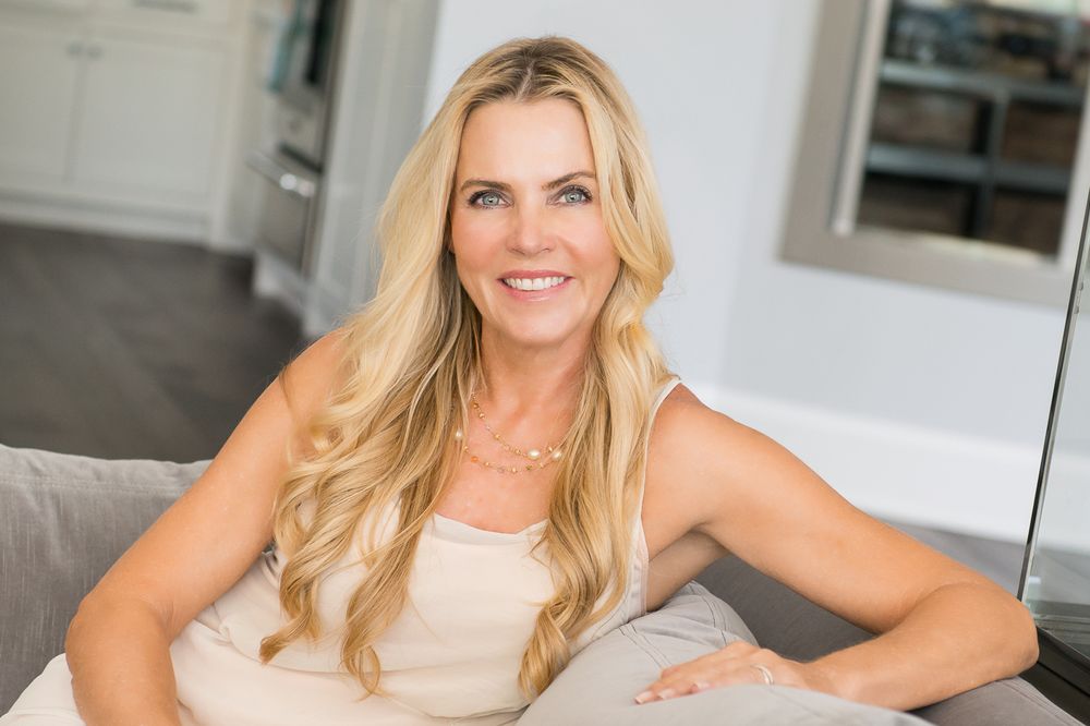 LAURIE ERMER BHHS EWM REALTY INTERNATIONAL Contact Agent 1200 E