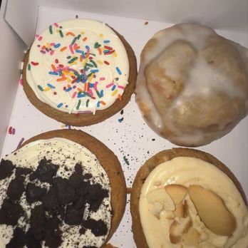 Night Owl Cookies - Sugar Daddy, glaze donut, Oreo cheesecake, banana cream - Desserts Near Me - Orlando, Florida