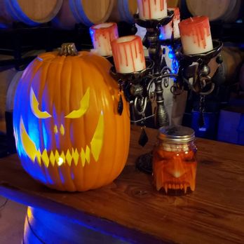 Opolo Vineyards - A happy pumpkin - Wineries Near Me - Paso Robles, California Opolo Vineyards - A happy pumpkin - Wineries Near Me - Paso Robles, California