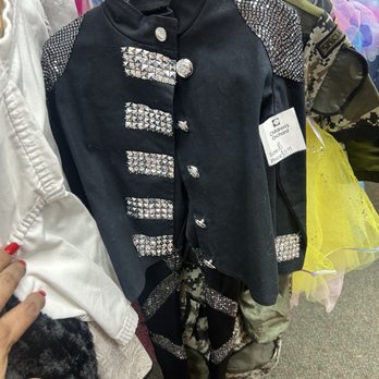Children's Orchard Manhattan Beach, CA - Children's Clothing Near Me - Manhattan Beach, California