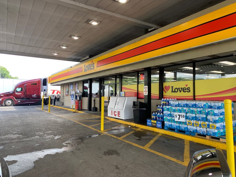 LOVE’S TRAVEL STOP Updated September 2024 35 Photos & 17 Reviews