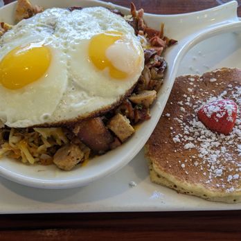 London Cafe - Meat lovers skillet - Breakfast & Brunch Near Me - Houston, Texas London Cafe - Meat lovers skillet - Breakfast & Brunch Near Me - Houston, Texas