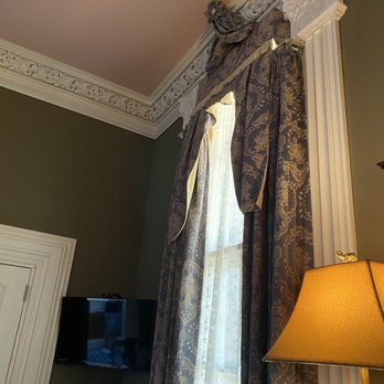 The Southern Mansion - Bed & Breakfast Near Me - Cape May, New Jersey