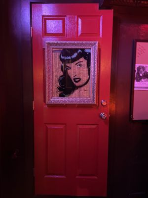 Ms. Mae's by null