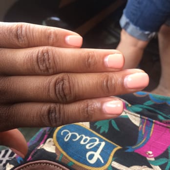 Well-Come Spa - Nochip after 2 weeks just grown out. I'm a healthcare provider that washes her hands and types excessively. - Massage Near Me - Oak Park, Illinois