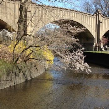 Branch Brook Park - Bridges and canals - Parks Near Me - Newark, New Jersey