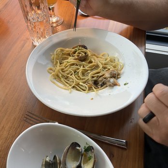 Radici - Linguine ai Frutti di Mare - Italian Near Me - Hermosa Beach, California Radici - Linguine ai Frutti di Mare - Italian Near Me - Hermosa Beach, California