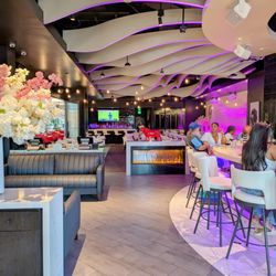 STK Steakhouse - STK DINING ROOM