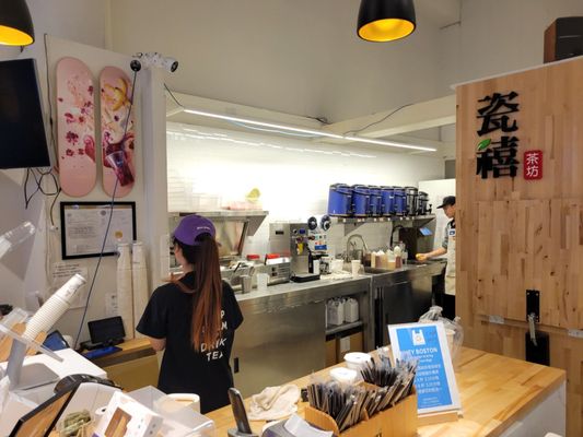 Teazzi Tea Shop-Chinatown by null