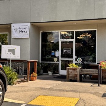 Gregory's Pizza - 05.30.26 exterior... the shop is kinda hidden - Pizza Near Me - Roseville, California Gregory's Pizza - 05.30.26 exterior... the shop is kinda hidden - Pizza Near Me - Roseville, California