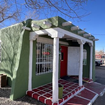 Los Olivos Mexican Restaurant - entrance - Mexican Near Me - Albuquerque, New Mexico Los Olivos Mexican Restaurant - entrance - Mexican Near Me - Albuquerque, New Mexico