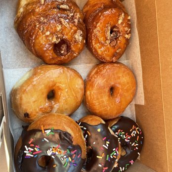 Haute Donuts and BBQ - Standard donuts - Donuts Near Me - Shaker Heights, Ohio