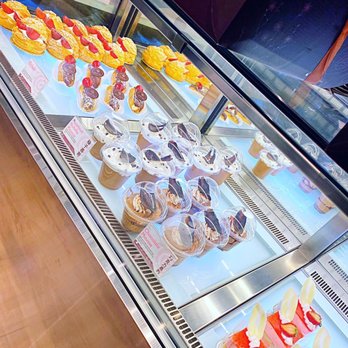 Sweet Hut Bakery & Cafe - Bakeries Near Me - Duluth, Georgia