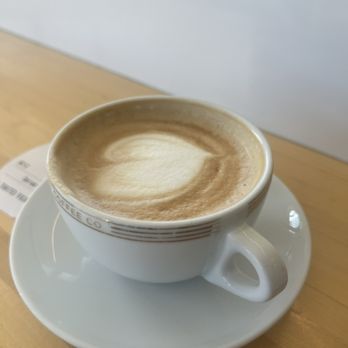 Messenger Coffee - Caramel Latte - Coffee & Tea Near Me - Kansas City, Missouri Messenger Coffee - Caramel Latte - Coffee & Tea Near Me - Kansas City, Missouri