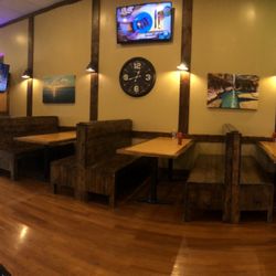 The Gyro Guys - Interior
