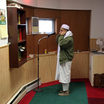 Al-Islah Islamic Center - Mosques Near Me - Hamtramck, Michigan