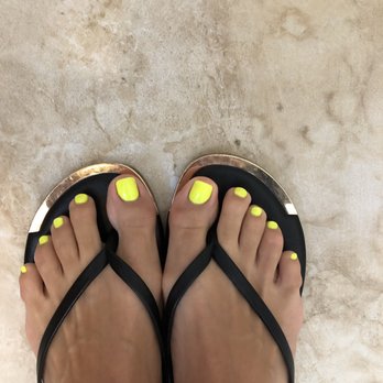 My Nails Place - Toes by Lilly. I got a neon yellow color to go with this perfect summer. - Nail Salons Near Me - Redondo Beach, California My Nails Place - Toes by Lilly. I got a neon yellow color to go with this perfect summer. - Nail Salons Near Me - Redondo Beach, California