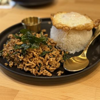 Manaao - "Holy Basil and Chili" Pad Ga-Prao - Thai Near Me - Tustin, California