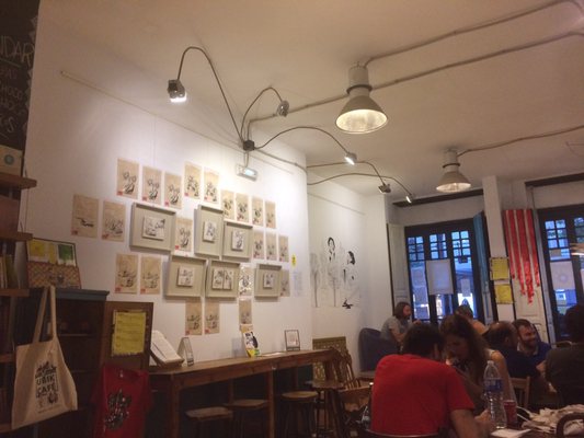 Ubik Café Cafetería Librería by null