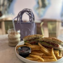 Cafe Italia - Turkey BLTA and iced chai latte