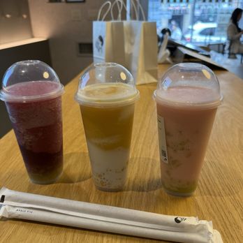 HeyTea - Crisp grape, mango coconut, grape guava - Coffee & Tea Near Me - Chicago, Illinois