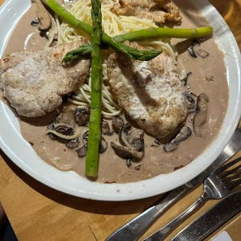 The Cave - chicken marsala - Wine Bars Near Me - Ventura, California The Cave - chicken marsala - Wine Bars Near Me - Ventura, California