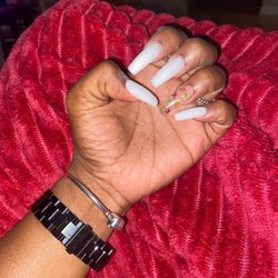 CNS Nails Skin & Lash Spa - It was time for nail care, they are just simply THE best!