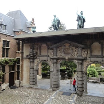 Rubenshuis - courtyard - Museums Near Me - Antwerp, VAN Rubenshuis - courtyard - Museums Near Me - Antwerp, VAN
