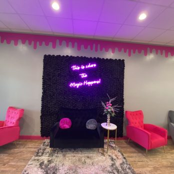 Sweet & Boozy - Background for Pics / Inside - Ice Cream & Frozen Yogurt Near Me - New Orleans, Louisiana Sweet & Boozy - Background for Pics / Inside - Ice Cream & Frozen Yogurt Near Me - New Orleans, Louisiana