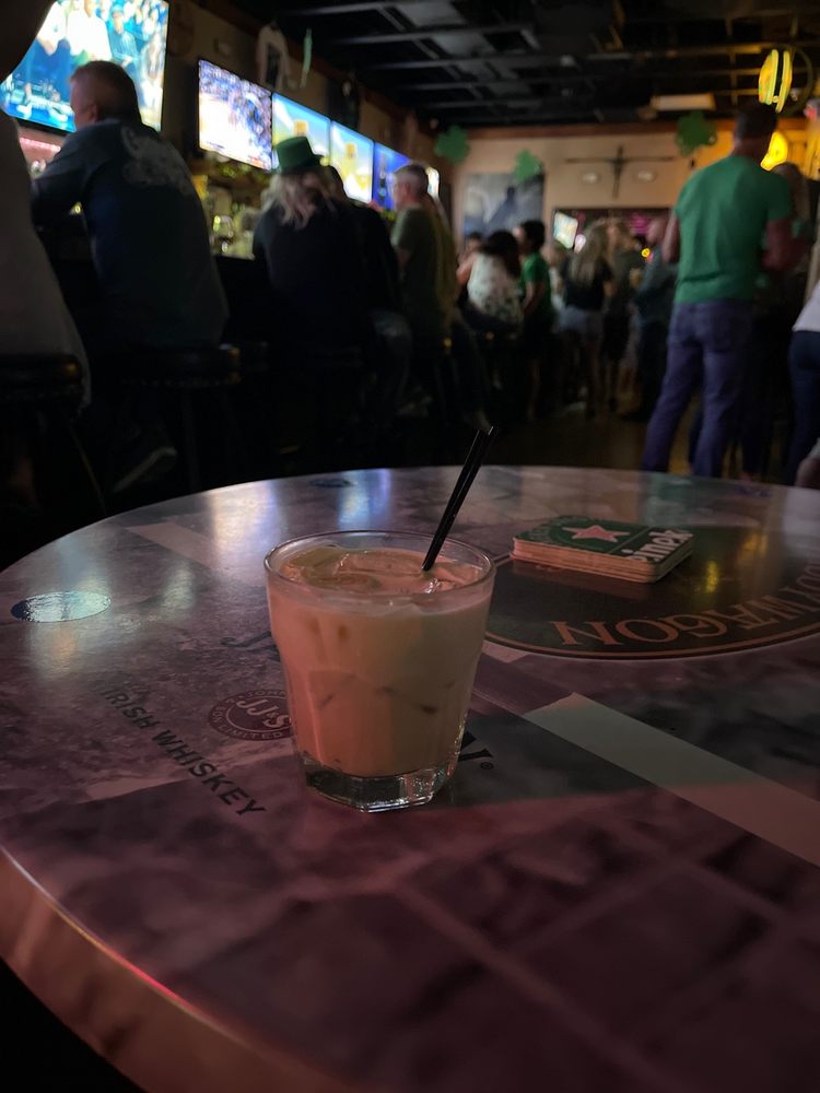 Paddywagon Irish Pub Image